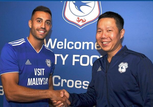 فيكتور كاماراسا