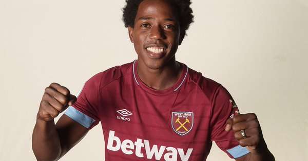 سانشيز بقميص وست هام