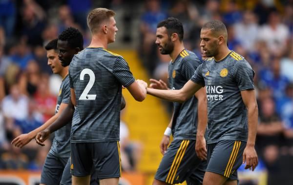 سليماني مع فريقه