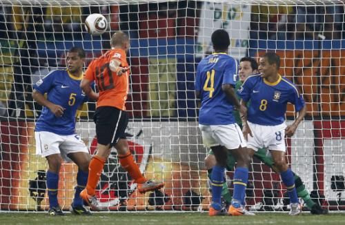 2010-07-02t153224z_01_wca162_rtridsp_3_soccer-world_reuters