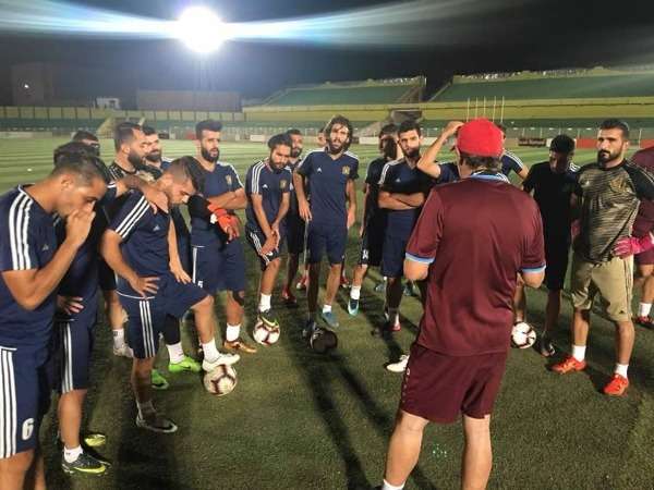لاعبو الجيش السوري