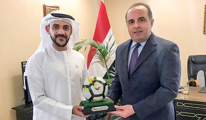 جانب من اللقاء بين جاد والحوسني