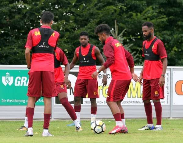 لاعبو القادسية