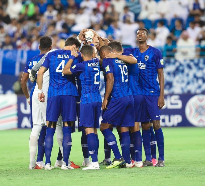 لاعبو الهلال