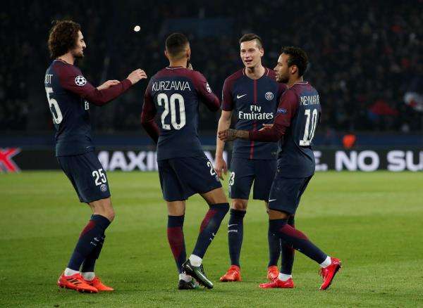 لاعبو باريس سان جيرمان