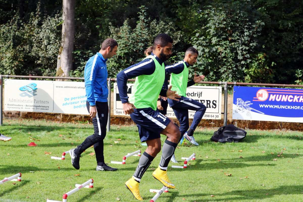 لاعبو النصر