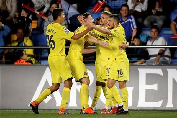 لاعبو فياريال 