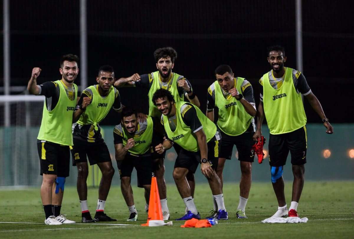 لاعبو اتحاد جدة