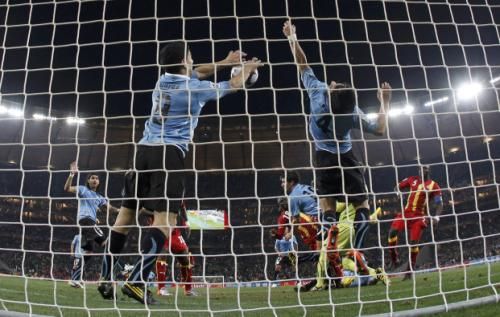 2010-07-02t211524z_01_wcb189_rtridsp_3_soccer-world_reuters