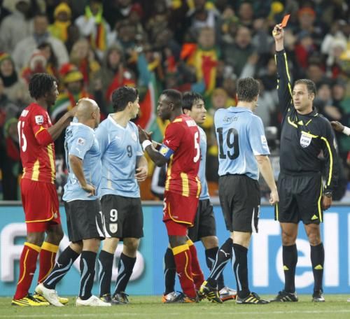 2010-07-02t211024z_01_wcc520_rtridsp_3_soccer-world_reuters