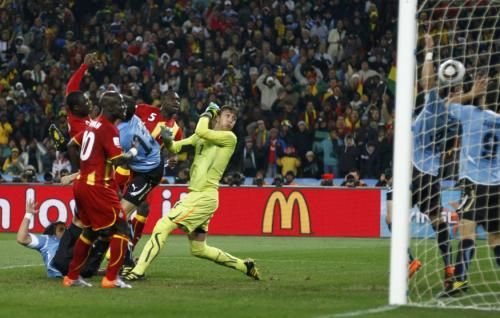 2010-07-02t210604z_01_wcb179_rtridsp_3_soccer-world_reuters