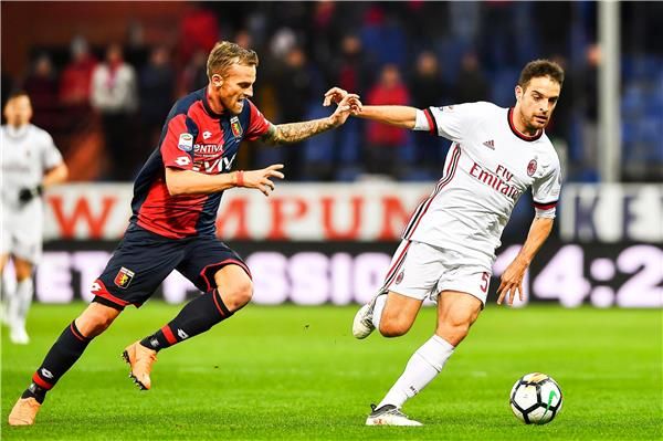 من لقاء سابق بين جنو وميلان