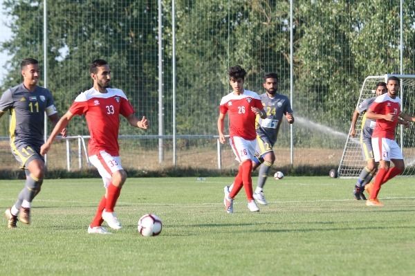 لقطة من المباراة