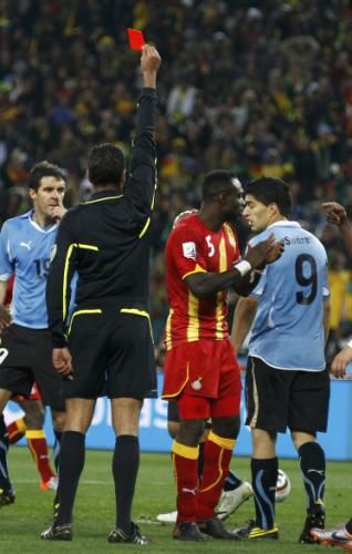 2010-07-02t210724z_01_wcb180_rtridsp_3_soccer-world_reuters