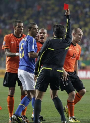 2010-07-02t154714z_01_wcp537_rtridsp_3_soccer-world_reuters