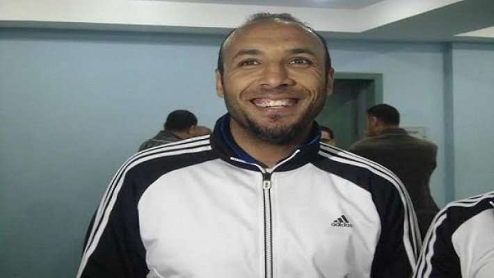 أيمن عبد العزيز