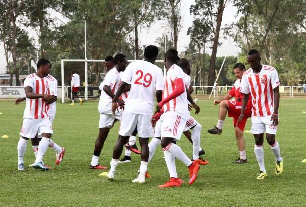 لاعبو حوريا الغيني