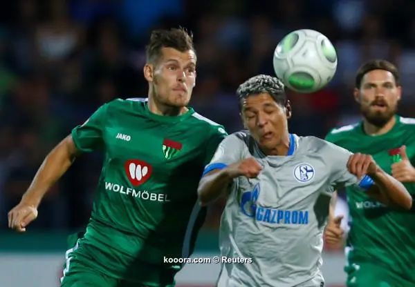 ?i=reuters%2f2018-08-17%2f2018-08-17t185626z_1092166666_rc12f8301fe0_rtrmadp_3_soccer-germany-fcs-s04_reuters