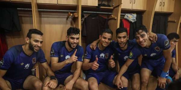 لاعبو الأهلي