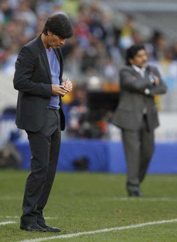 2010-07-03t141901z_01_wca124_rtridsp_3_soccer-world_reuters