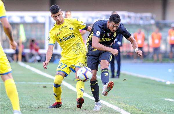 رونالدو فشل في هز الشباك