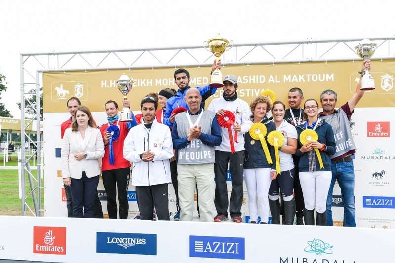 جانب من التتويج