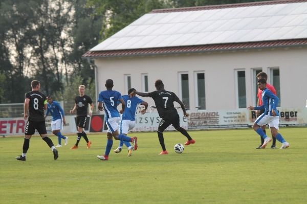 جانب من المباراة