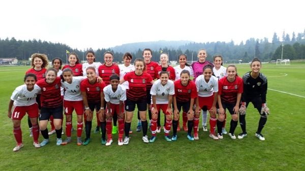 منتخب الناشئات