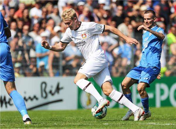 جوليان براندت 