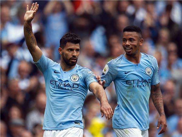  جيسوس وأجويرو 