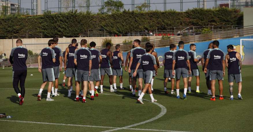 من مران برشلونة