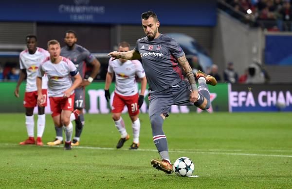 ألفارو نيجريدو