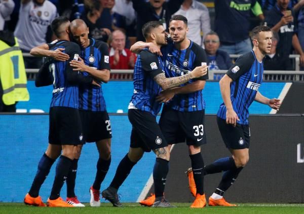 لاعبو إنتر ميلان