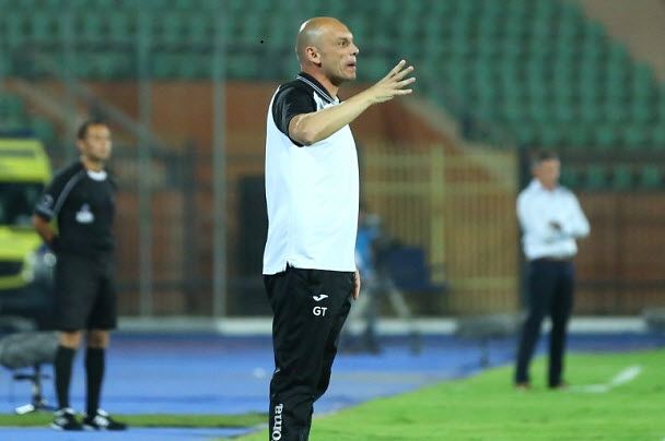 تاكيس جونياس