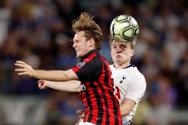 2018-08-01t030835z_1944143731_rc19afe32900_rtrmadp_3_soccer-icc-tot-mil_reuters