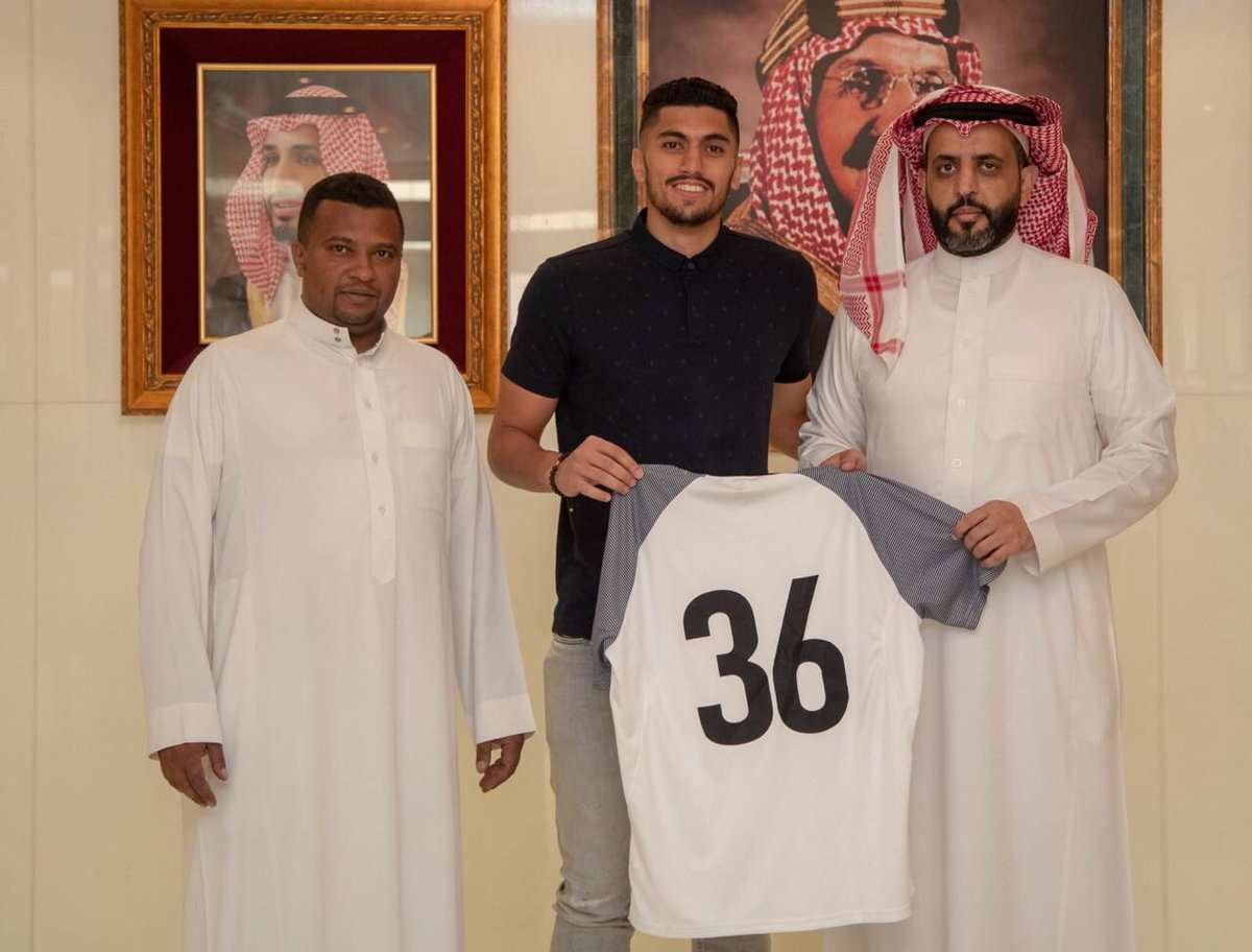 جانب من التقديم