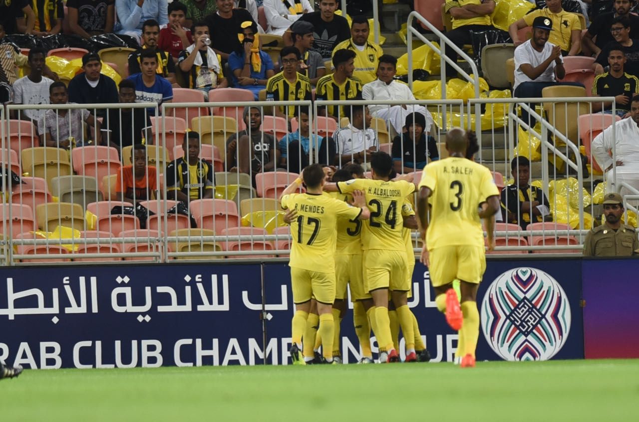 لاعبو الوصل