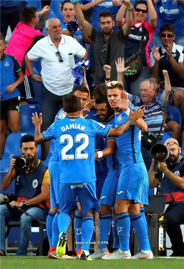 ?i=epa%2fsoccer%2f2018-08%2f2018-08-24%2f2018-08-24-06969711_epa