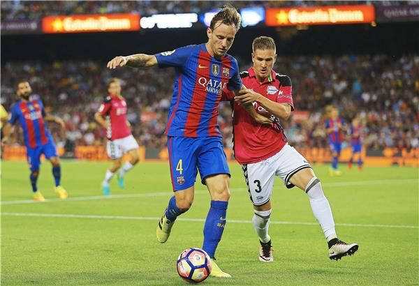 من لقاء برشلونة وألافيس (موسم 2016-2017)