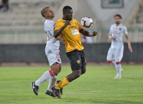 القادسية والكويت في مباراة السوبر