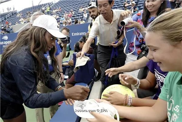 ?i=epa%2ftennis%2f2018-08%2f2018-08-24-06970125_epa
