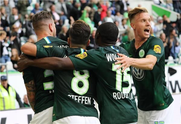 لاعبو فولفسبورج 