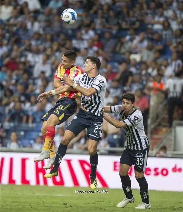 ?i=epa%2fsoccer%2f2018-08%2f2018-08-26%2f2018-08-26-06973126_epa