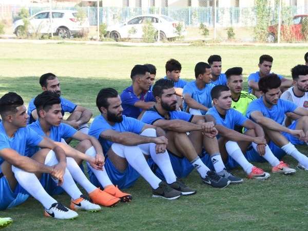 لاعبو الطلبة