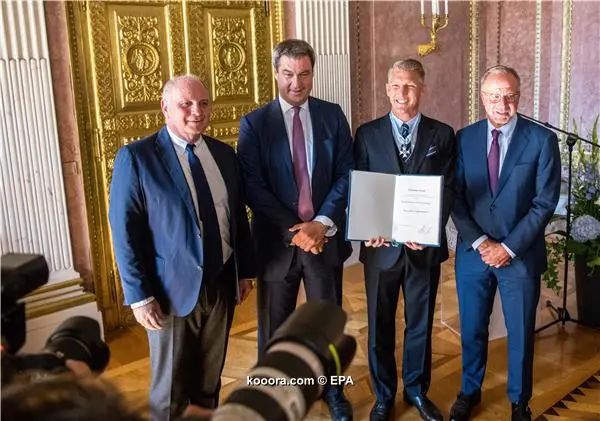 ?i=epa%2fsoccer%2f2018-08%2f2018-08-27%2f2018-08-27-06976020_epa