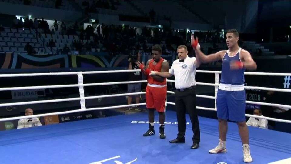 الصاوي لحظة إعلان فوزه بالمباراة