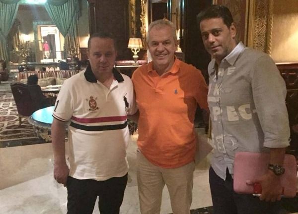 من لقاء أجيري وغريب