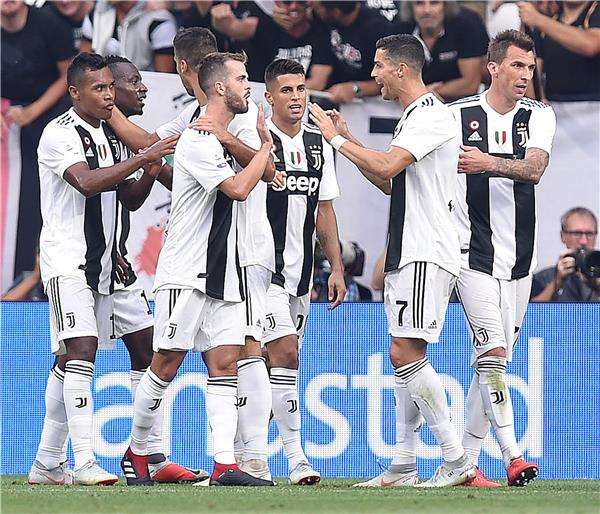 لاعبو يوفنتوس