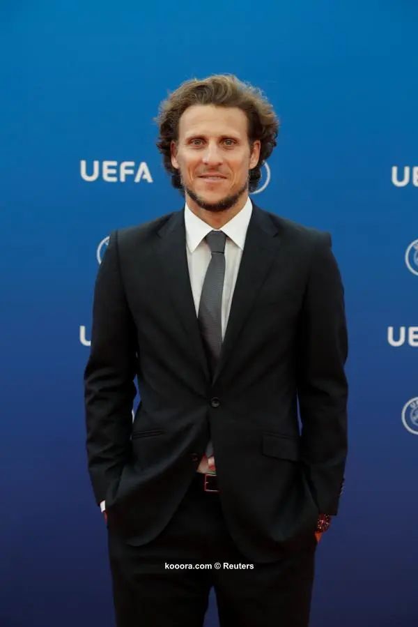 ?i=reuters%2f2018-08-30%2f2018-08-30t152851z_2129147918_rc17eb87c650_rtrmadp_3_soccer-champions_reuters