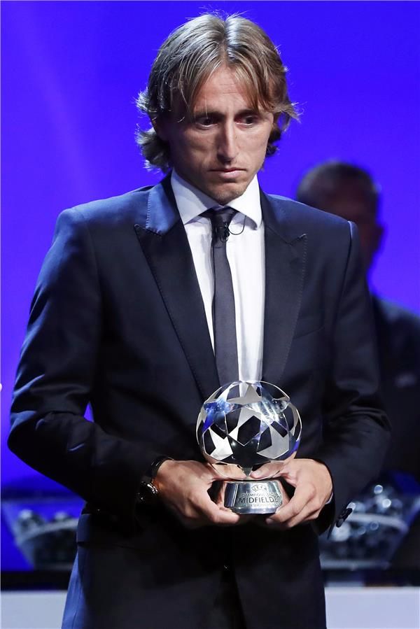  لوكا مودريتش 